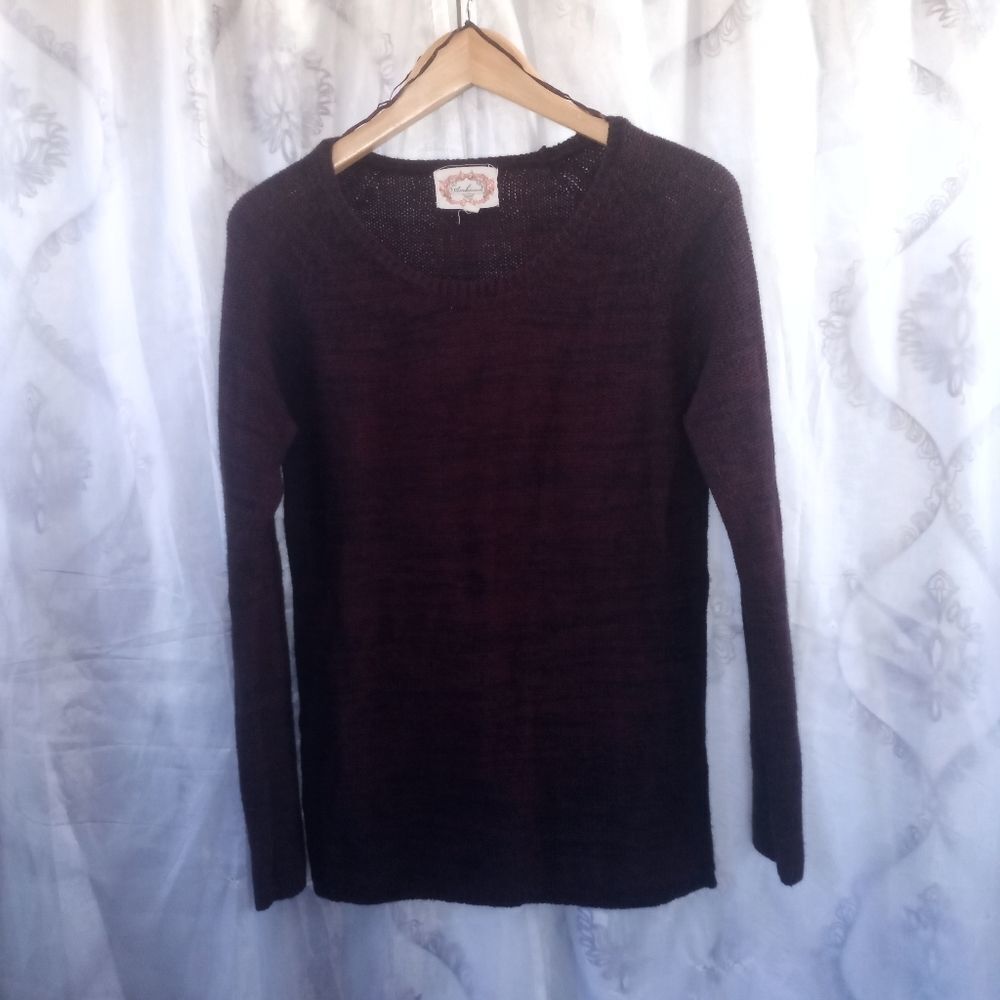 Ambiance sweater size large burgundy color ( Bag V )